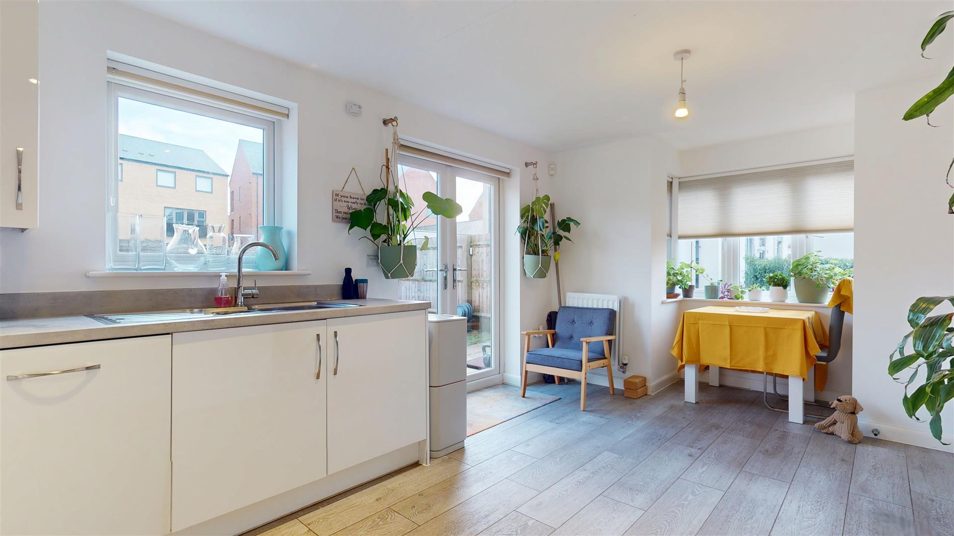 3 bed property in Friesland Avenue, Milton Keynes